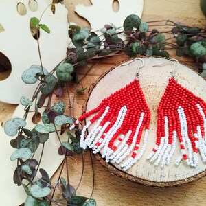 HALLOWEEN Earrings Blood Dripping Earrings Bloody Earrings Spooky Dangle Earrings Fringe BOHO Earrings Horror Earrings Goth Dark Earrings