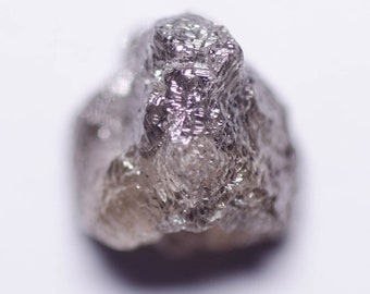 2.09 Quilates negro irregular diamante natural áspero sin tratar