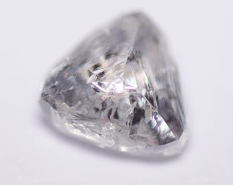 0.42 Quilates Sal y Pimienta TRIANGLE Diamante Natural Áspera Sin tratar