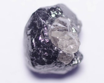 1.68 Quilates negro irregular diamante natural áspero sin tratar