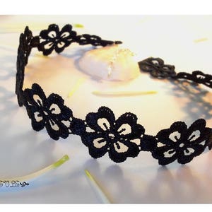 Black Floral Lace Choker: Victorian Style Necklace