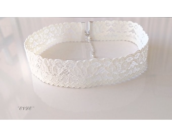Gargantilla de encaje color crema: collar de estilo victoriano con perla de Swarovski