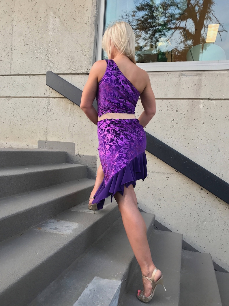 Latin dance purple velvet one shoulder performance dresd image 2