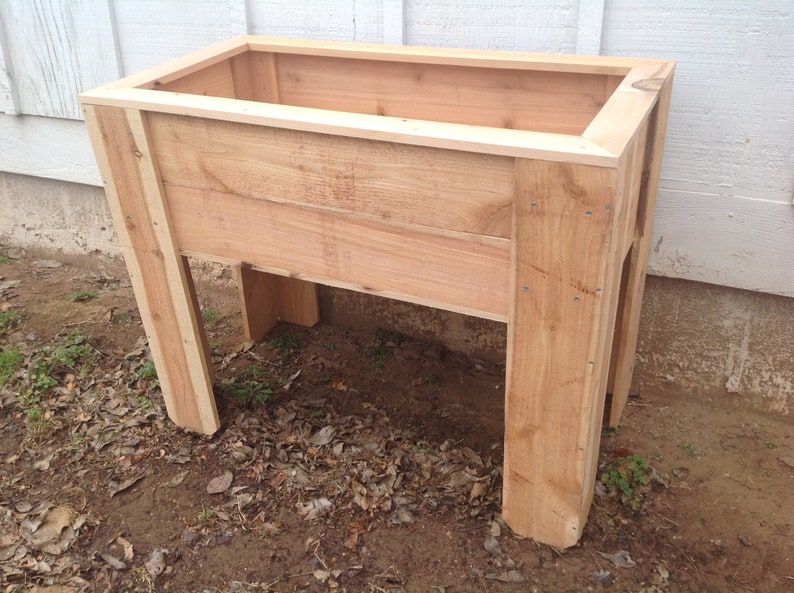 Cedar Wood Rectangular Standing Planter Box, 30