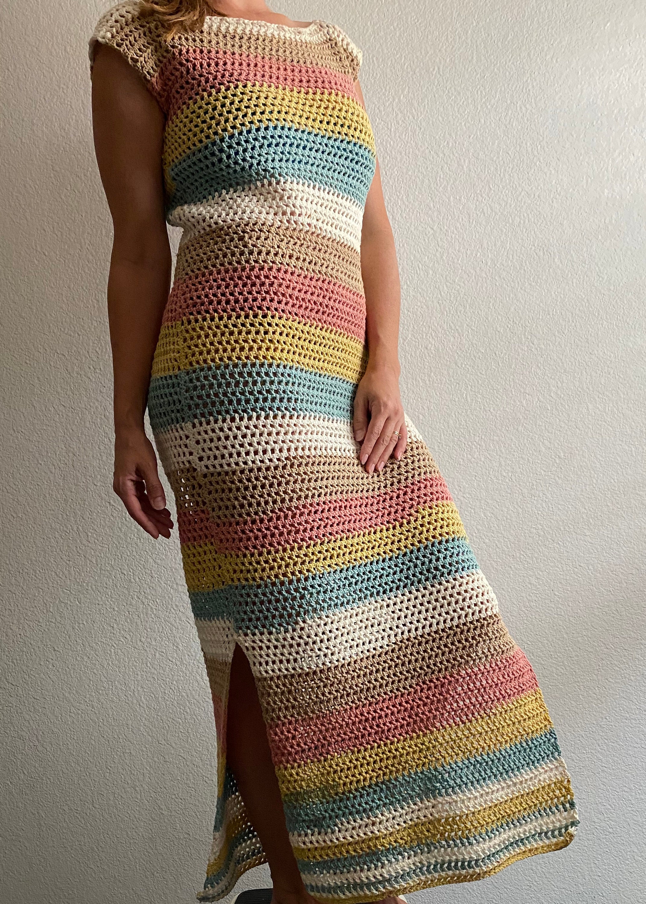 30 Maxi Dress Crochet Patterns to Make Stunning Handmade Outfits 12 Meshed Up Maxi Dress