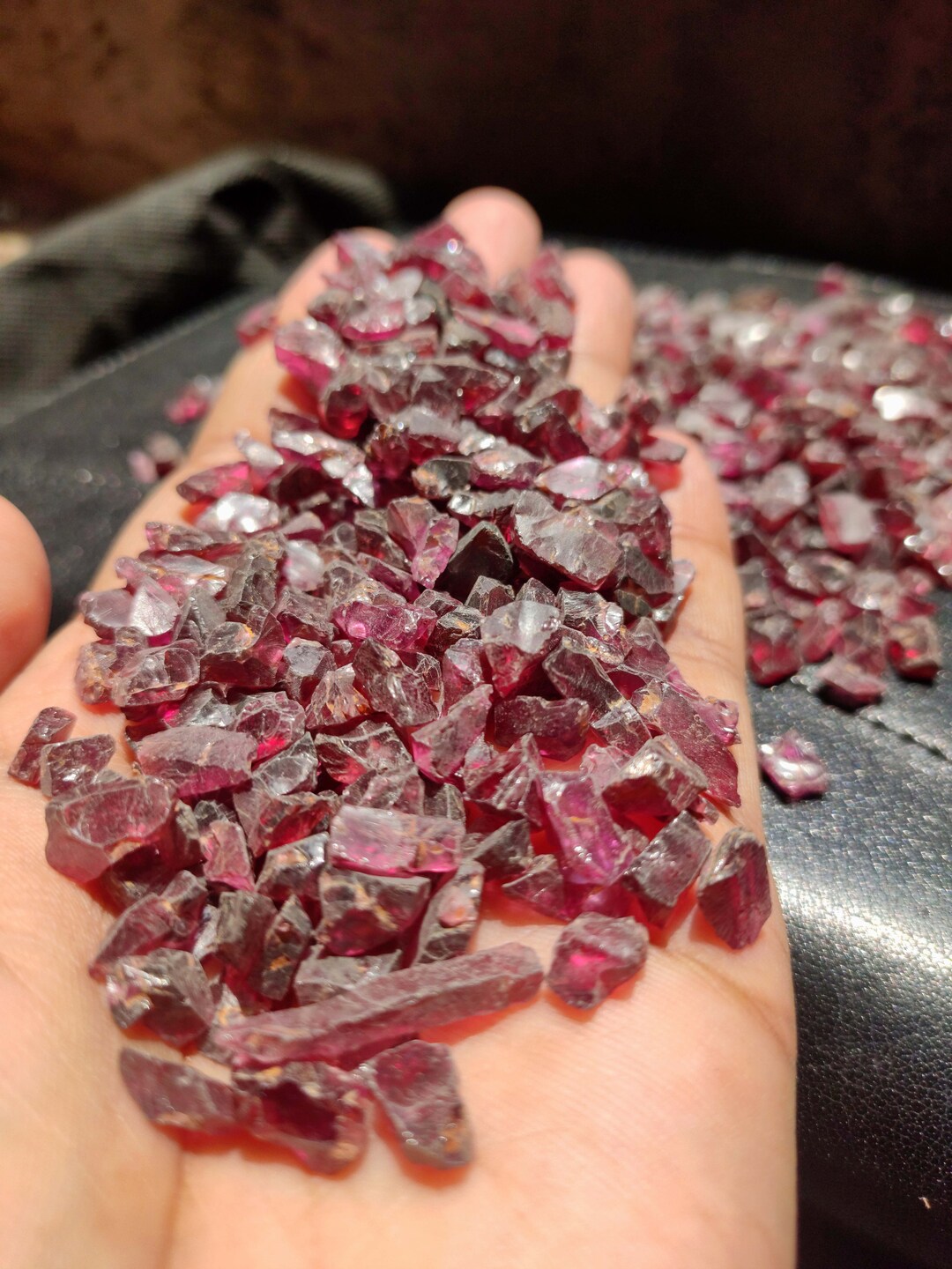 Natural Rhodolite Garnet Specimen,garnet Rough Wholesale Lot's