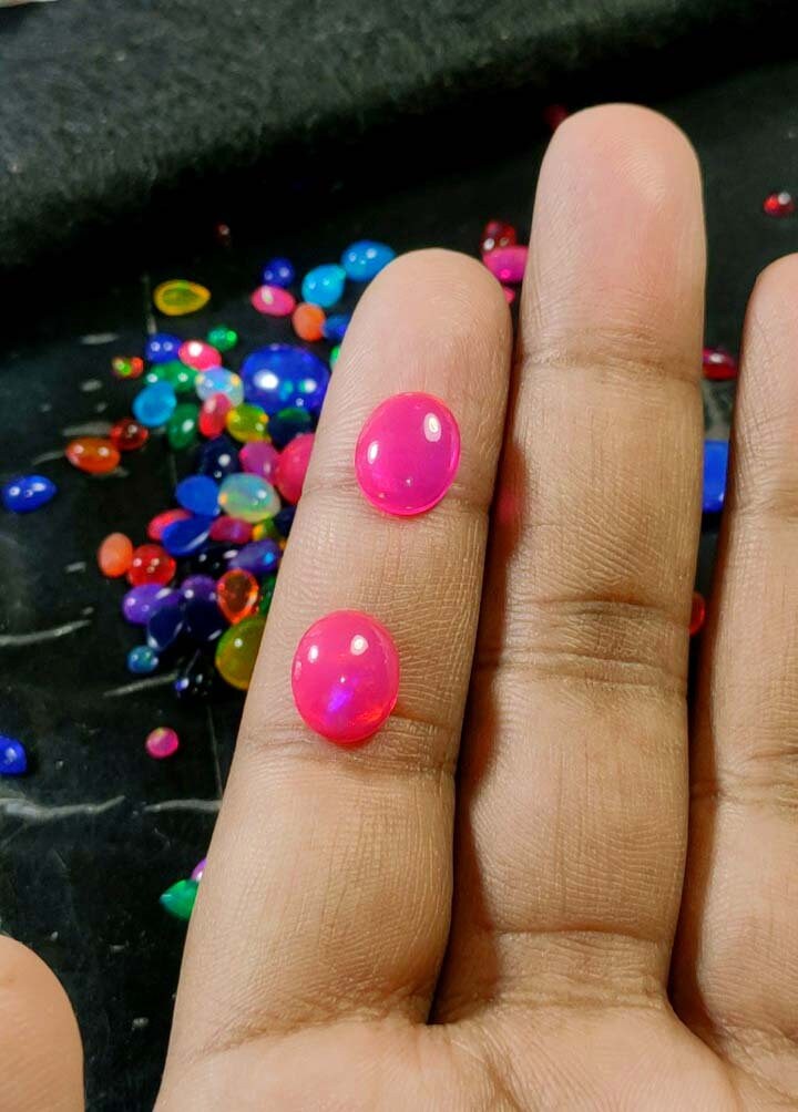 9x11 MM / rosa etíope Opal Cabujón Oval / Welo Fire Multicolor / Natural pink Opal Oval / Loose Gemstone / Cab Opal / Opal Jewelry