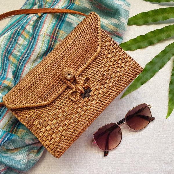Rattan woven shoulder bag, rectangle tas ata bag, wicker Bali bag, medium size across the body handwoven natural purse, Summer style 2024.
