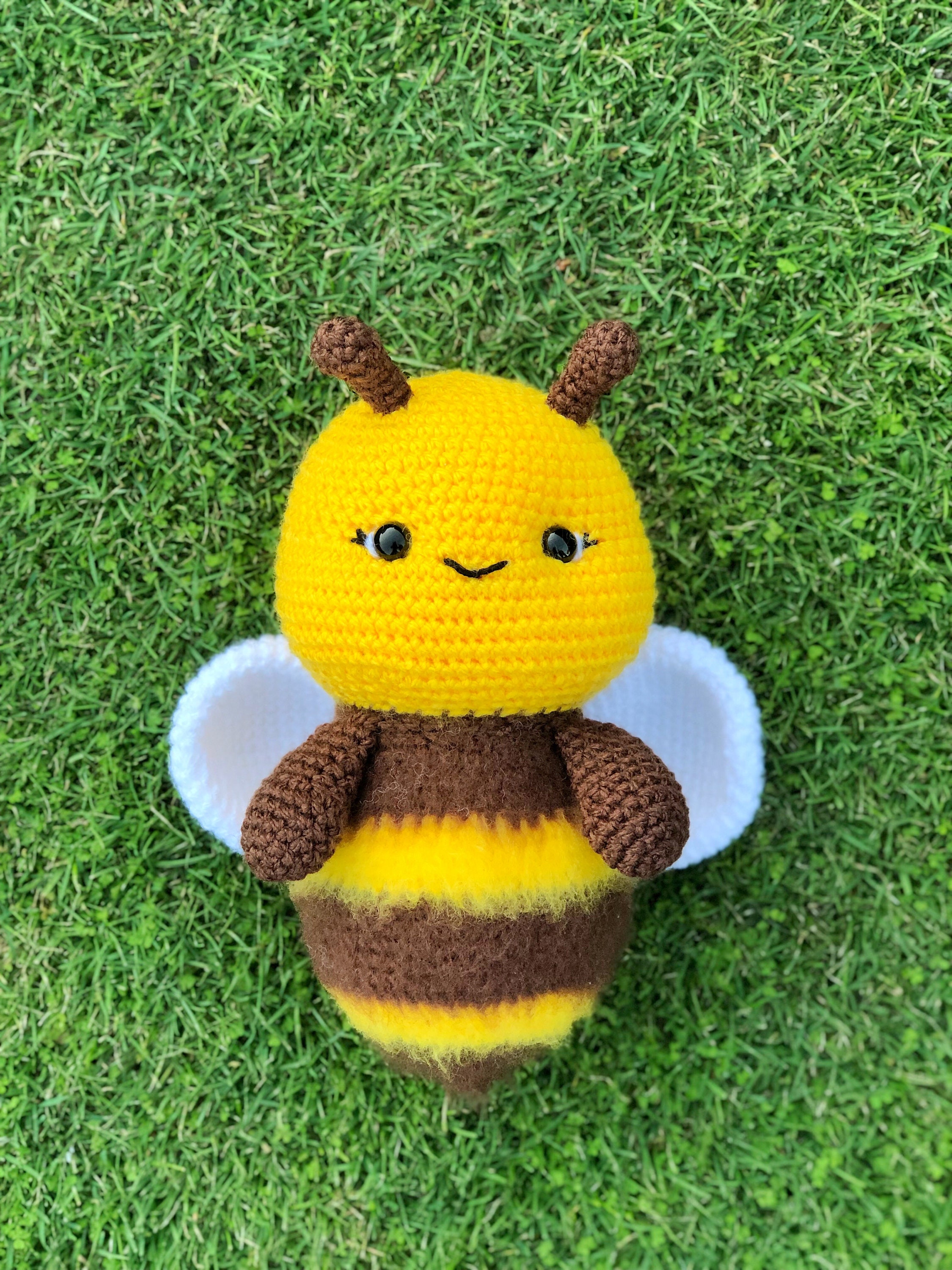 PATTERN: Queen Elizabee Amigurumi, Bee Amigurumi, Honeybee Toy, Crochet Bee  Toy 
