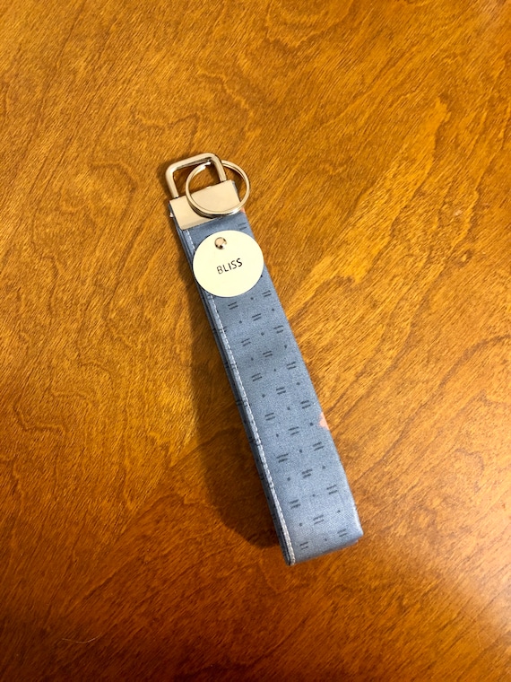 Wristlet keychain - bliss