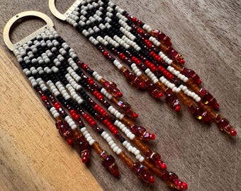 Ohrringe *+Raven Tail+* 9 quer rot