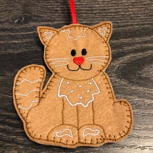 Gingerbread Pet. Christmas Decoration. Ginger  Cat.