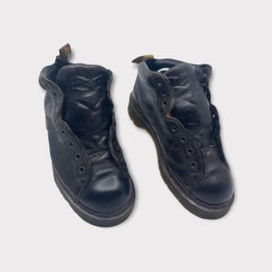 Dr. Martens AW 004 Boots Unisex UK 8 Black Good Made in‎ England Leather Chukka Dr Martens Aw004 In Men main image 2