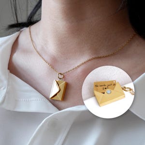 Collar con mensaje oculto – Medallón con sobre y nota personalizada – Regalo para ella, colgante con carta de amor
