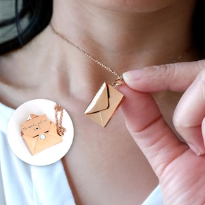 Collar único con mensaje secreto y sobre: colgante con letra oculta personalizada, estilo medallón, nota de amor para mamá o esposa.