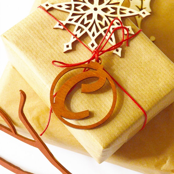 Personalized Christmas Gift Tags in Wood Wooden Holiday Gift | Etsy
