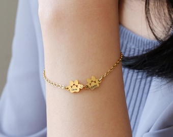Personalized Paw Print Bracelet, Custom Pet Name Bracelet, Minimalist Dog Cat Paw Jewelry, Pet Lover Gift