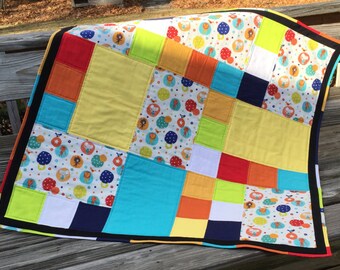 Animal Print Baby Quilt: Colorful Cotton Nursery Bedding