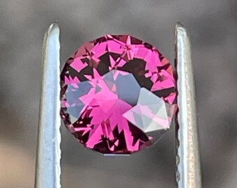 1.46ct Custom cut Natural purplish pink rhodolite garnet from Nigeria