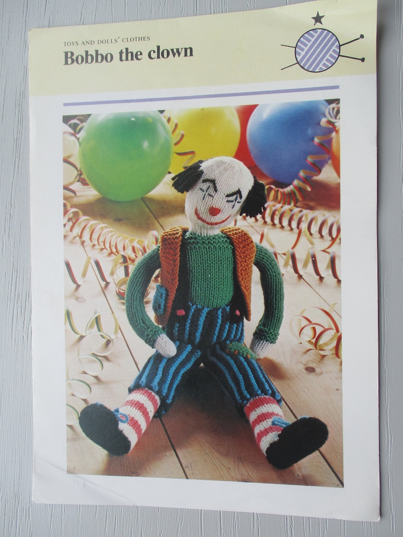 Toy clothes pattern Bobbo the Clown white-faced clown Toy Knitting Pattern