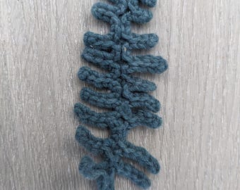 Fern Frond: Botanical Embellishment