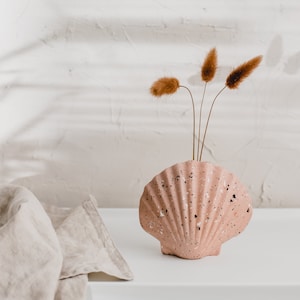 Scallop shell terrazzo vase