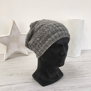 Slouchy Fit Fine Knit Beanie Hat for Men or Women - Grey & Black Stripe Slouch - Winter Ski Knitwear