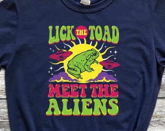 Psychedelic Frog T-Shirt, Goblincore Clothing, Unisex Toad Tee