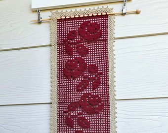 Rose Table Runner PDF crochet pattern