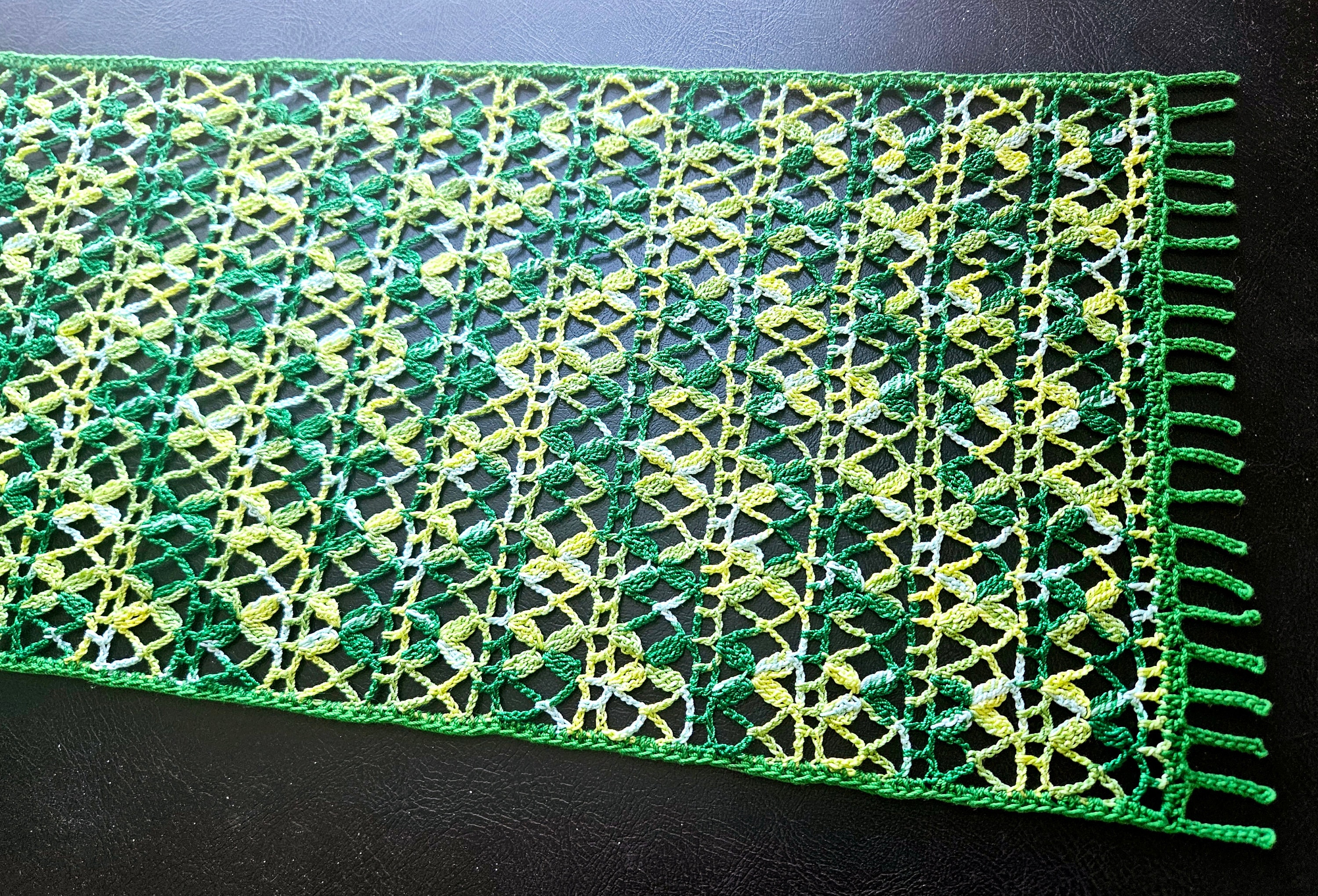 34 Fun Crochet Clover Patterns Perfect for St. Patrick’s Day 24 Clover Table Runner crochet