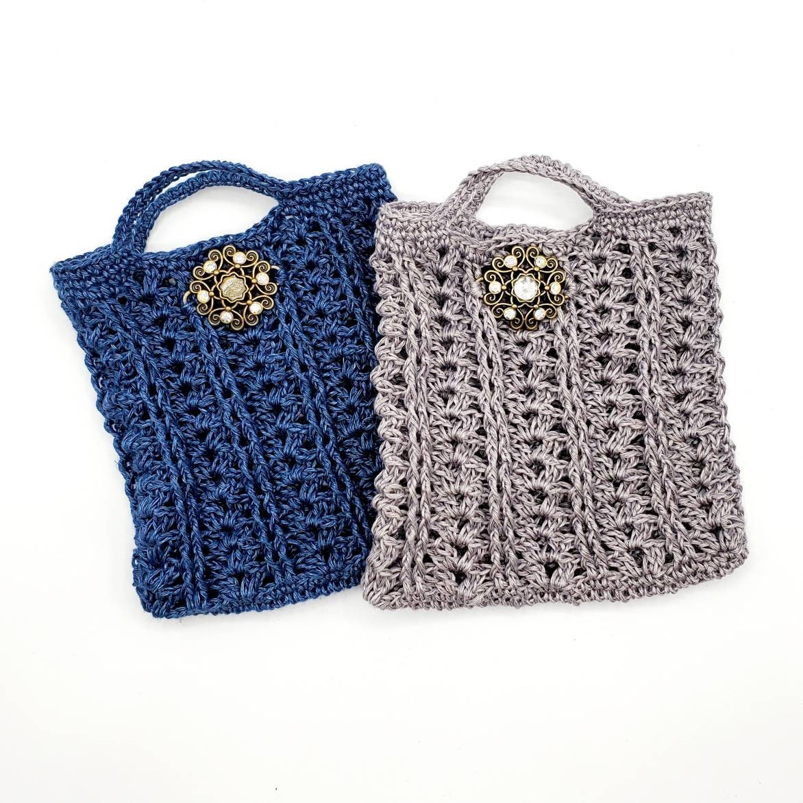 30 Crochet Hemp Projects: Organic, Stylish, and Beautiful Ideas for the Home, Wardrobe... 16 Hemp Gift Bag Crochet Pattern