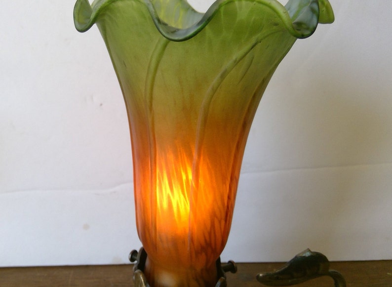 Lily Lamp Shade Amber Green Art Glass Lilly Table Lamp Etsy