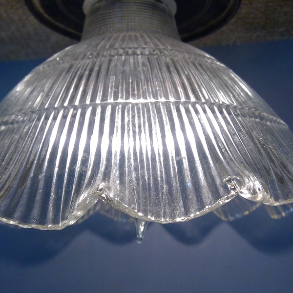 Holophane Style Vintage Glass Shade Light Ruffled Edge Globe Lighting Part Replacement 2 1/8" fitter