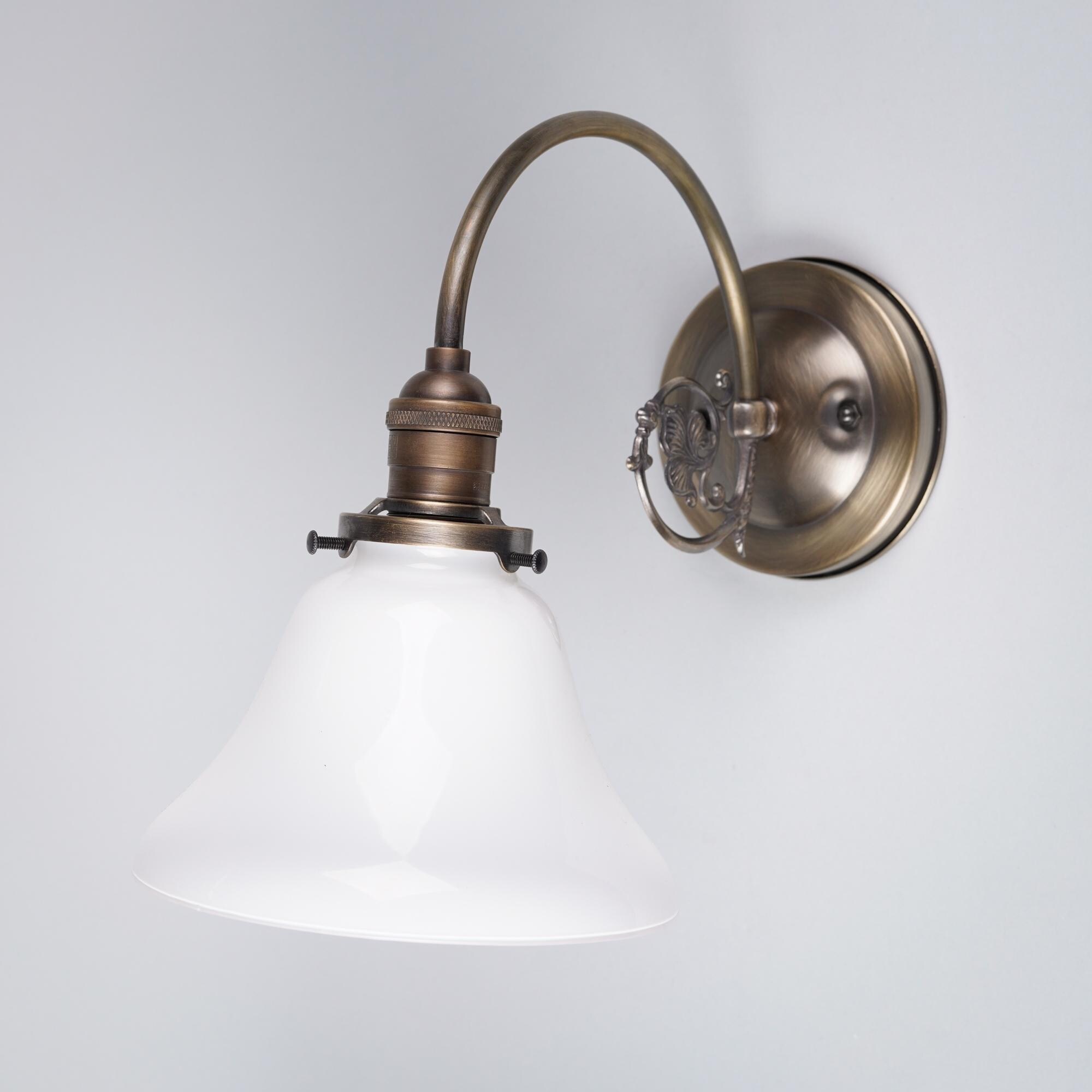 Vintage European Wall Sconce – Antique Bronze Metal With Fluted Glass Bell Shade, E14 1-Light Rustic Lighting For Bedroom, Hallway, Entryway-683011