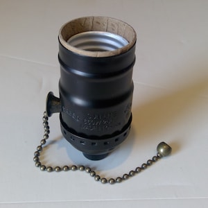 Pull Chain Socket Solid Brass w/ Antique Brass finish