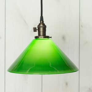 Vintage green glass lamp cheap shade