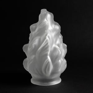 Flame Globe Stalactite shade 7&quot; tall Satin Glass Statue of Liberty Lamp Globe
