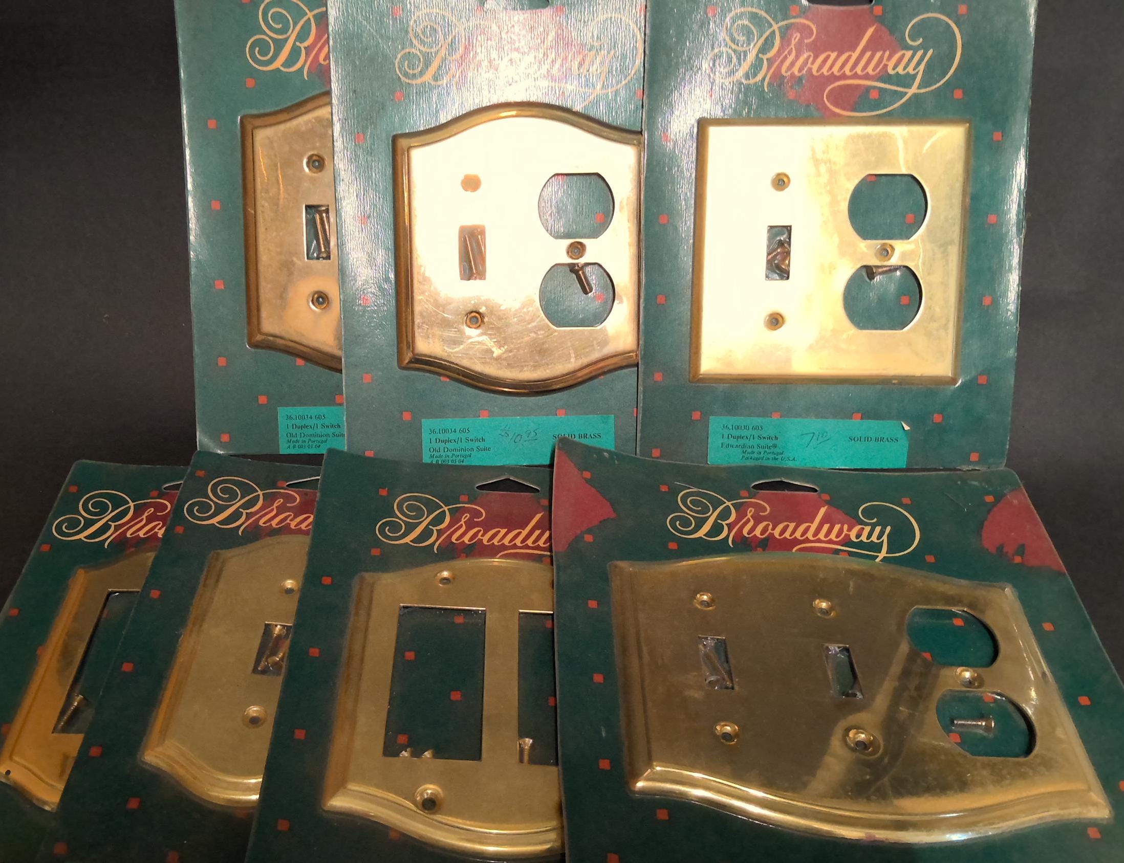 Light Switch Cover, Switch Plates, Outlet Covers, Plug Cover, Switch plate Lot of 7