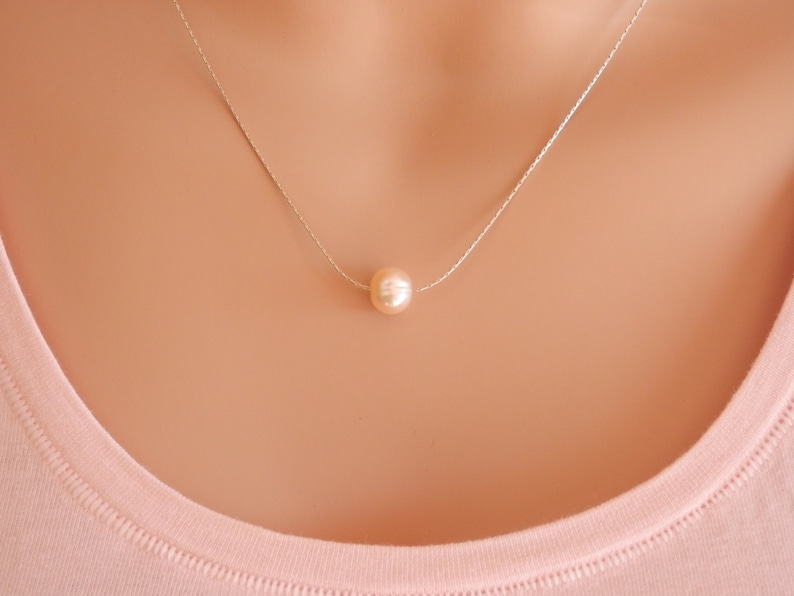 Peach pearl necklace Peach pearl choker Peach Floating Pearl Choker baroque pearl dainty choker gold plated chain silver plated peach pearl
