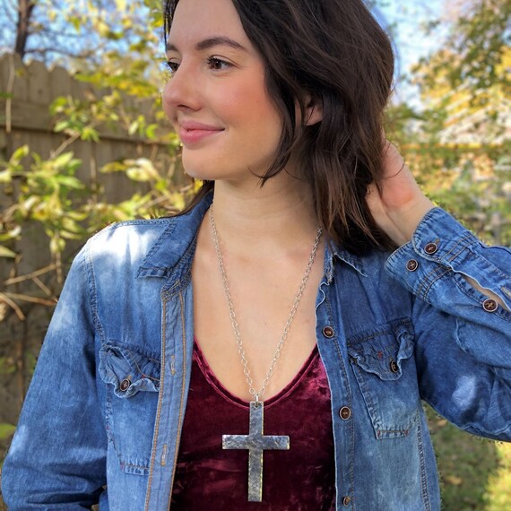 Womens Solid Silver Extra Large Cross 