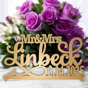Wedding Mr and Mrs Wooden Centerpiece Custom Table Sign Personalized with name & Date, Sweetheart table decor, wooden letter sign