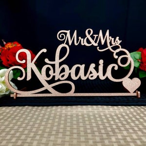 Custom Wedding sign, Personalized Mr & Mrs Wedding Name Sign, Script Personalized Last Name Sign, Sweetheart table Sign, Head Table Signage