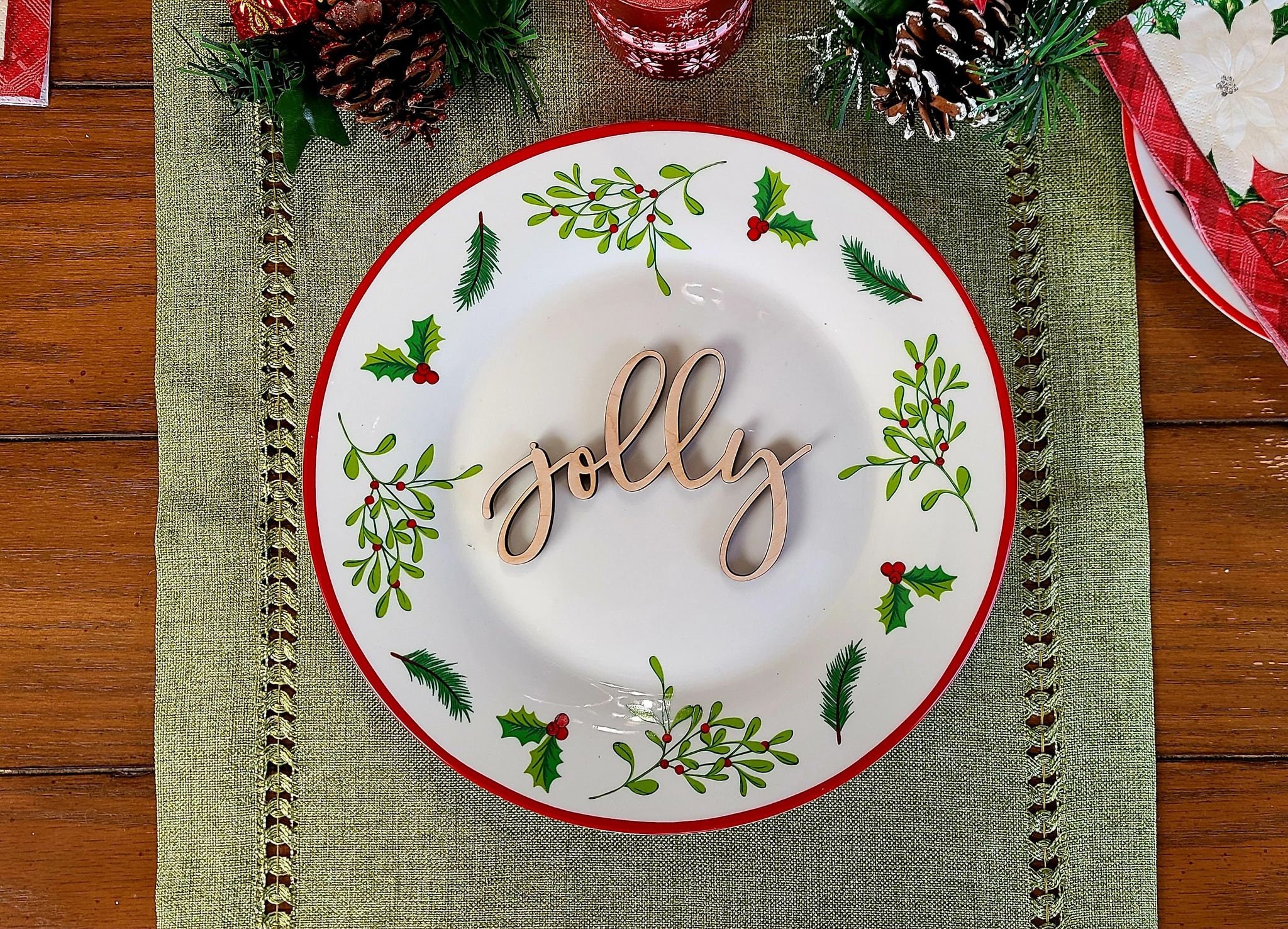 Maple Wood Jolly Christmas Place Card: Holiday Table Decor