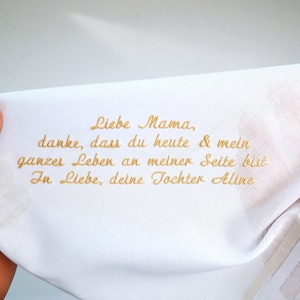 Fazzoletto per la madre della sposa personalizzato con nome e data delle nozze; fazzoletti ricamati in tessuto per il matrimonio per i genitori come regalo per gli ospiti