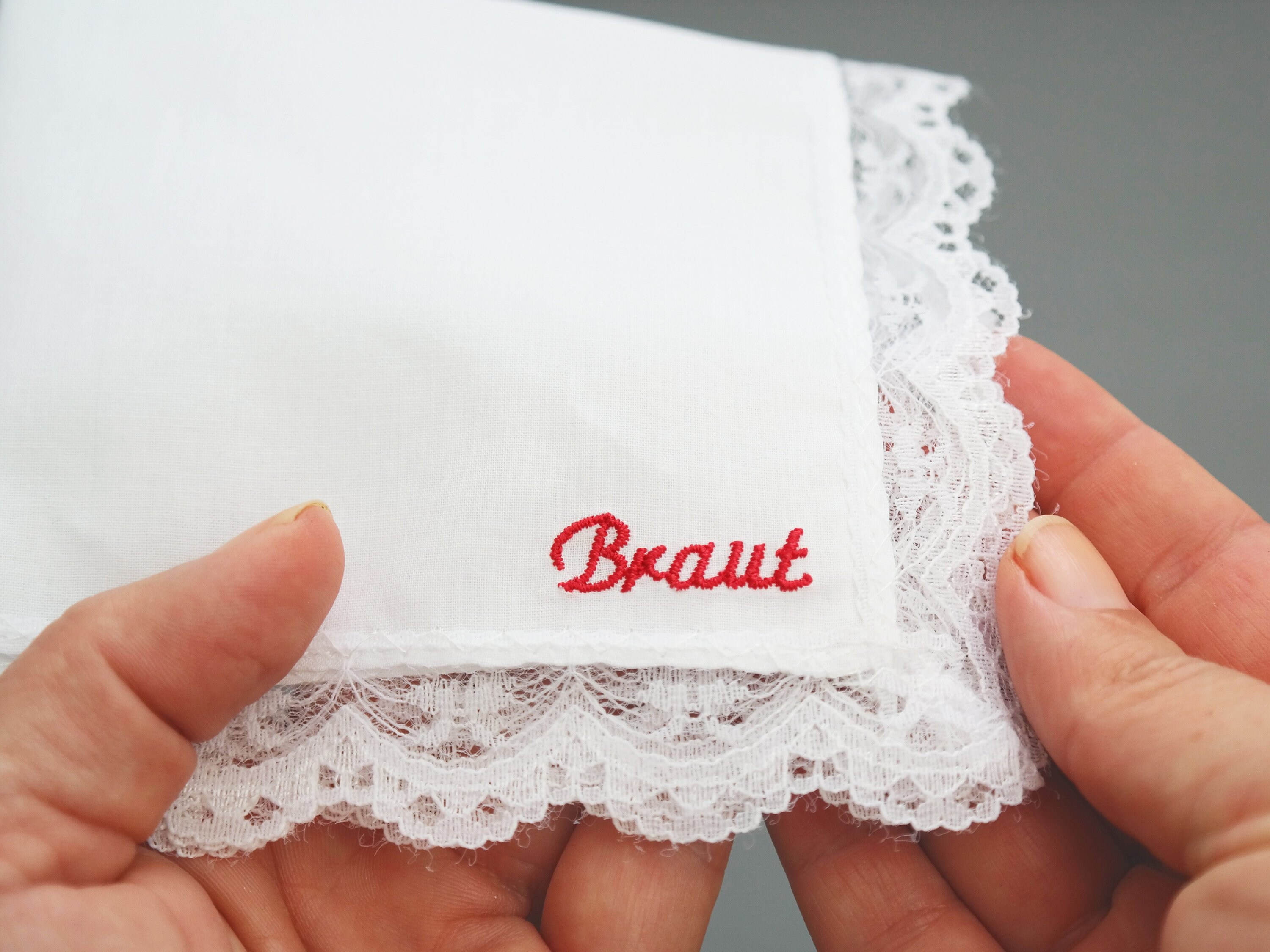 Custom Hand Embroidered Pocket Squares Handkerchiefs For Bridal or Groom Party Trouwen Cadeaus & Aandenkens Cadeaus voor bruidsjonkers 