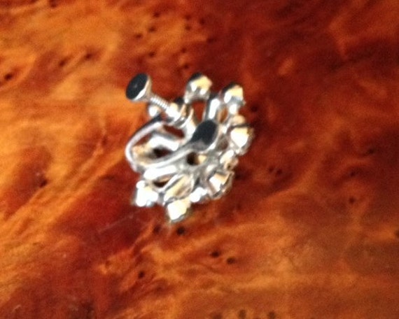 Vintage rhinestone snowflake earrings - image 5