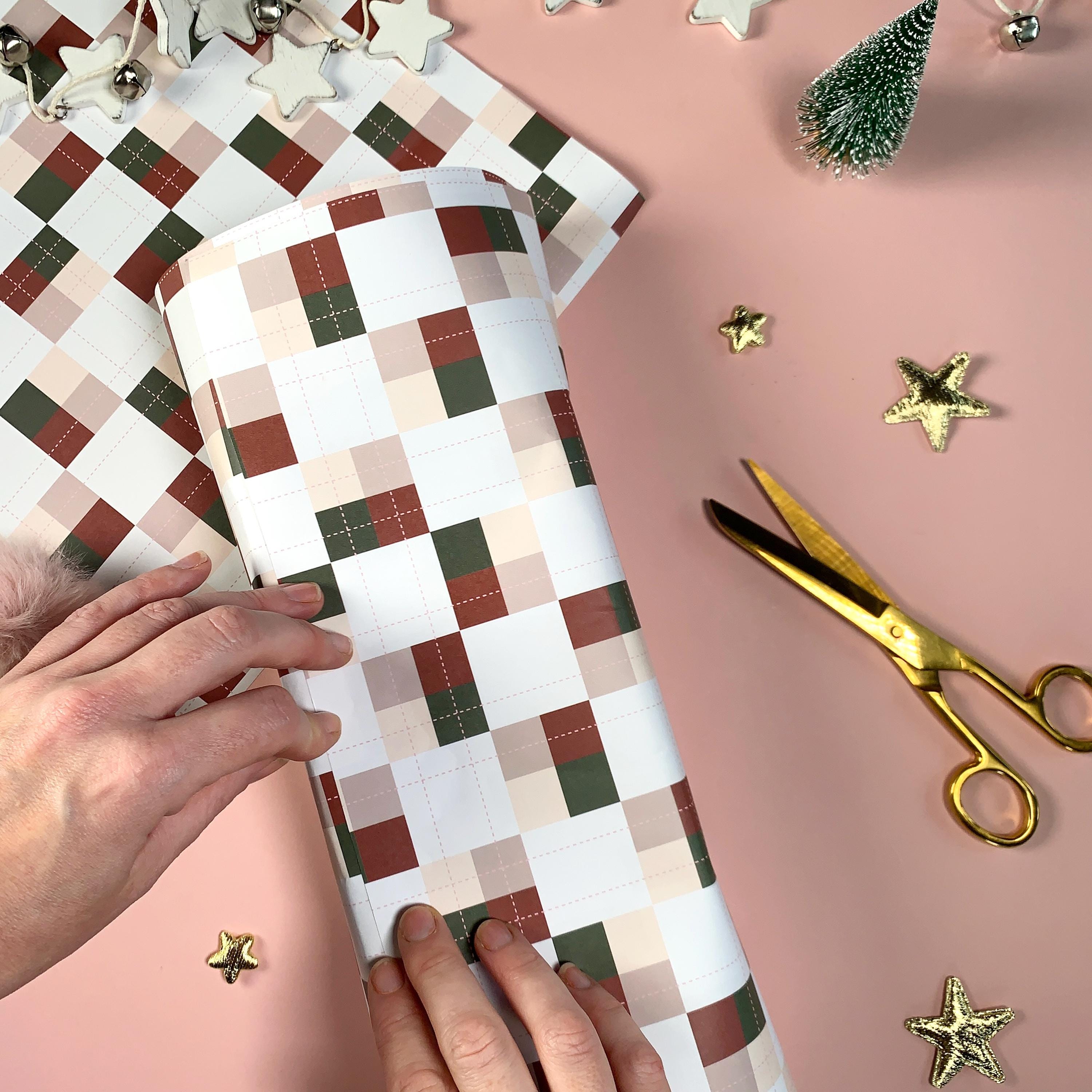 Wrapping Paper / Gift Wrap - Cosy Checks - Etsy