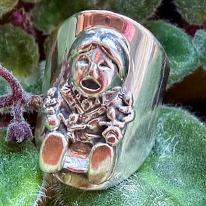 Storyteller Ring - Etsy