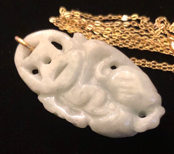 Carved Burmese Jade Pendant - Monkey, Peaches, I … - image 6