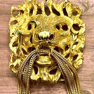 1980s Golden Lion Buckle, Designer Look...Dangerously Provactive (Buckle 3.5”x2.25”, Belt Size 1.60”)